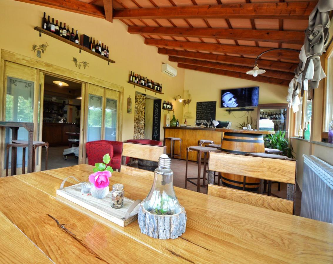 Hotel Tomazici Santalezi Dış mekan fotoğraf