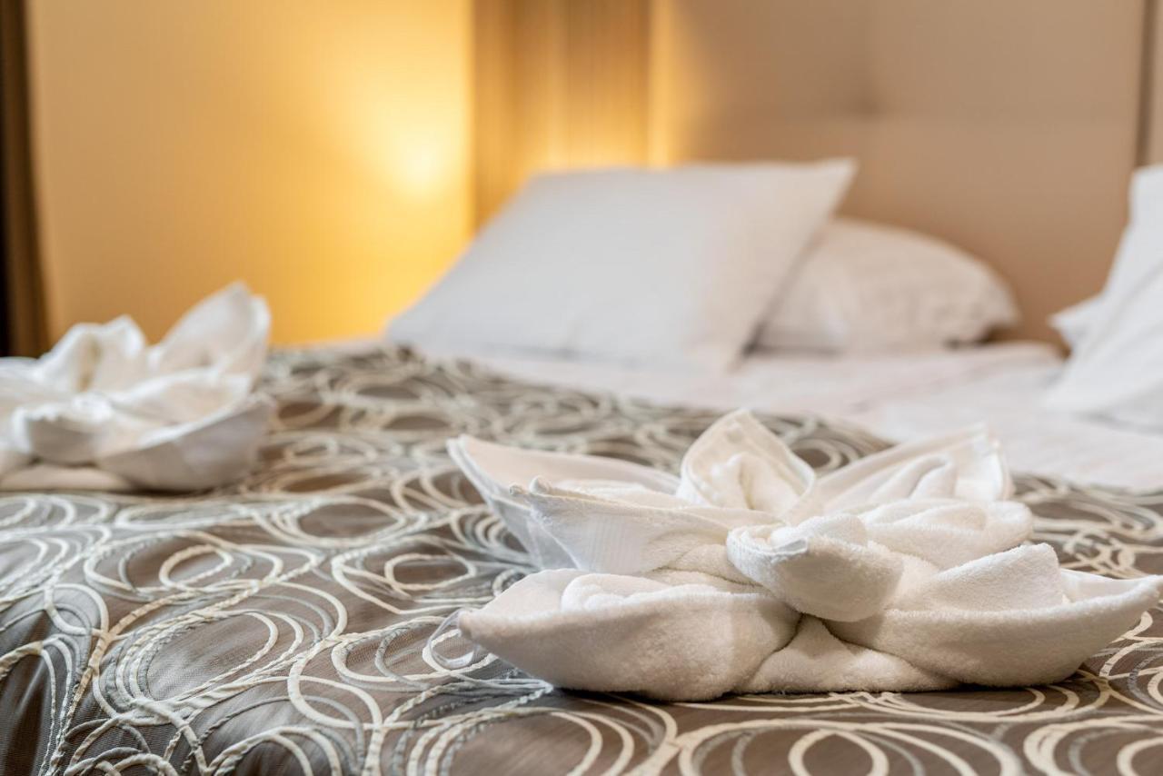 Hotel Tomazici Santalezi Dış mekan fotoğraf