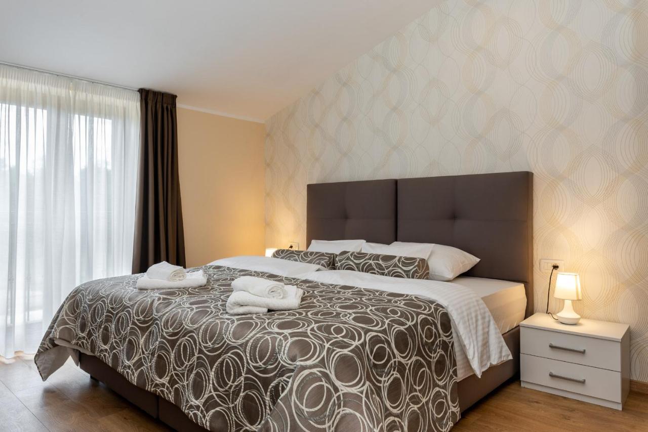 Hotel Tomazici Santalezi Dış mekan fotoğraf